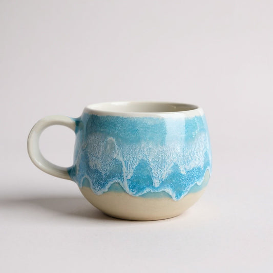 Tasse MEERESRAUSCHEN hellblau weiß